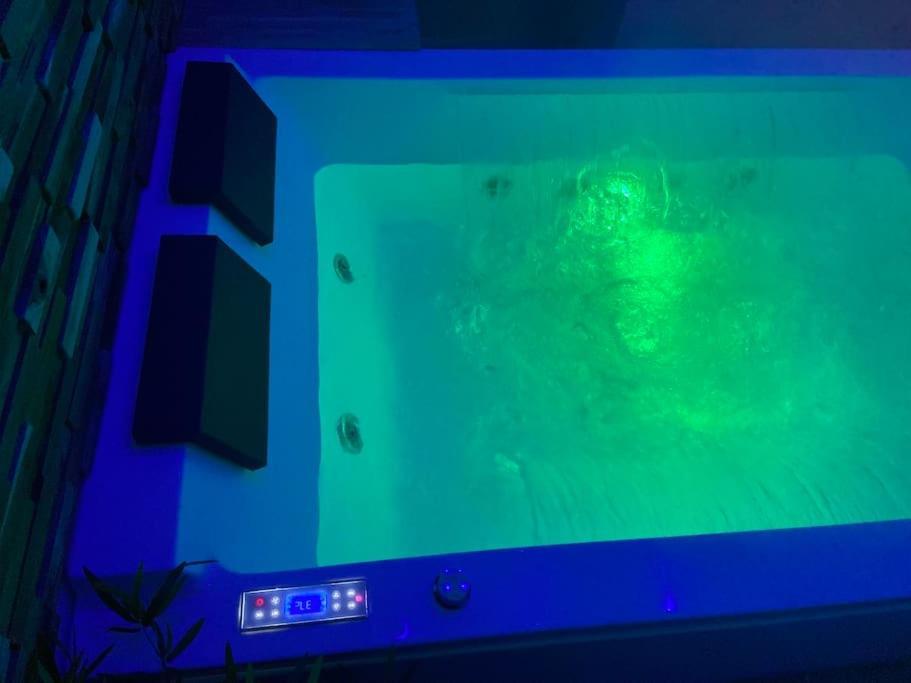 Lover Dose Spa Vierzon Luaran gambar