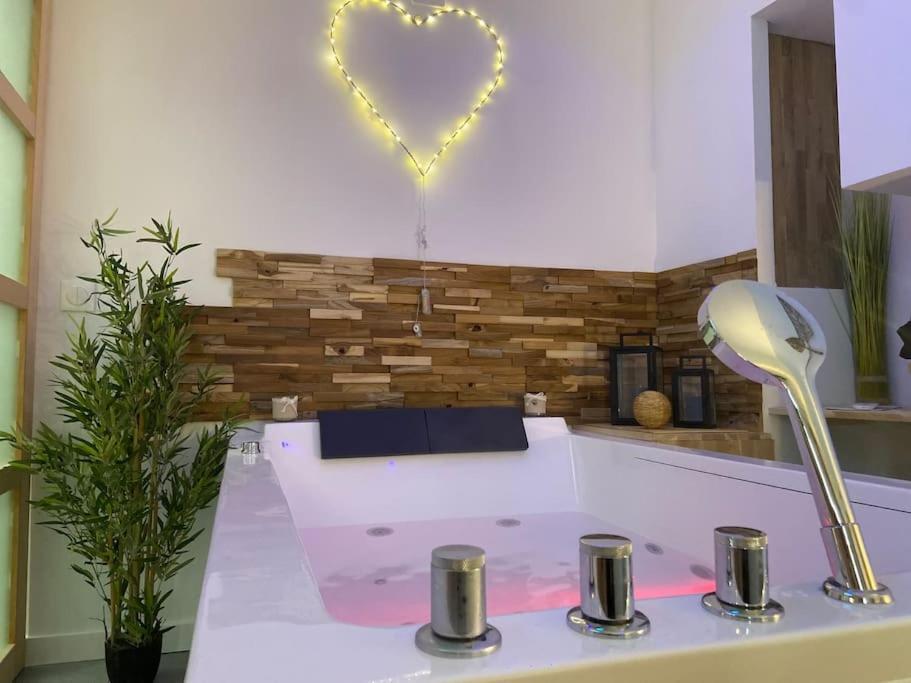 Lover Dose Spa Vierzon Luaran gambar